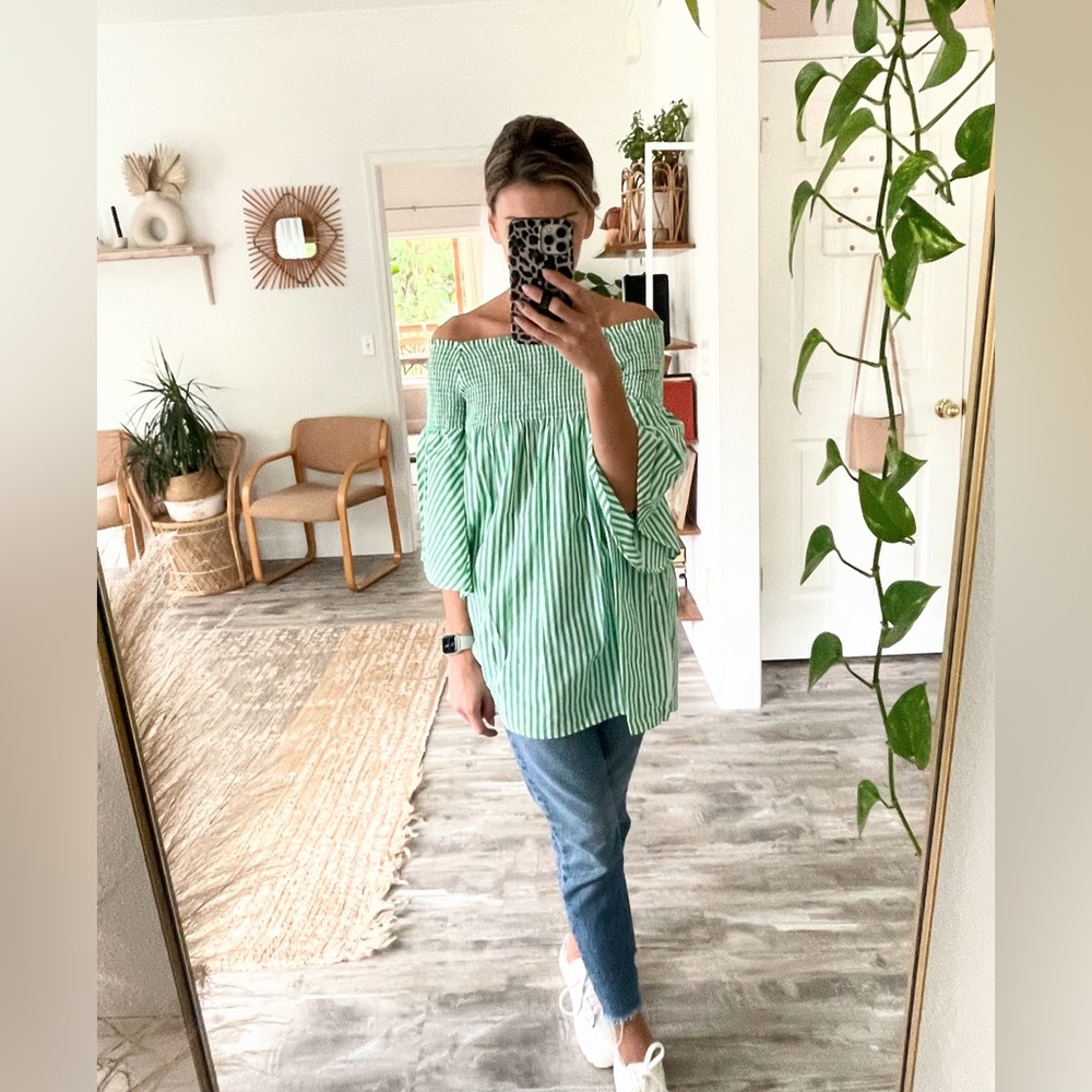 ZARA top, size S!  bright and stylish!